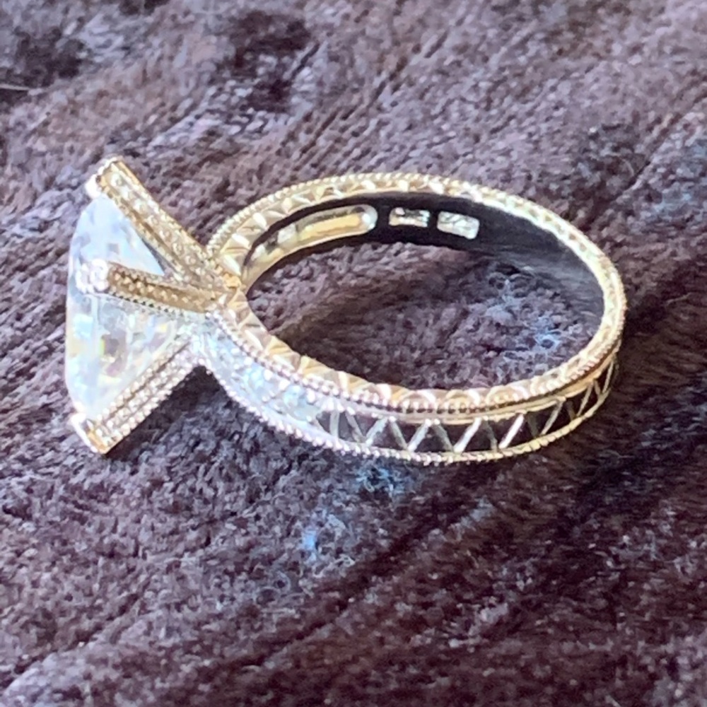 Oval CZ and sterling solitaire ring - Picture 3 of 9